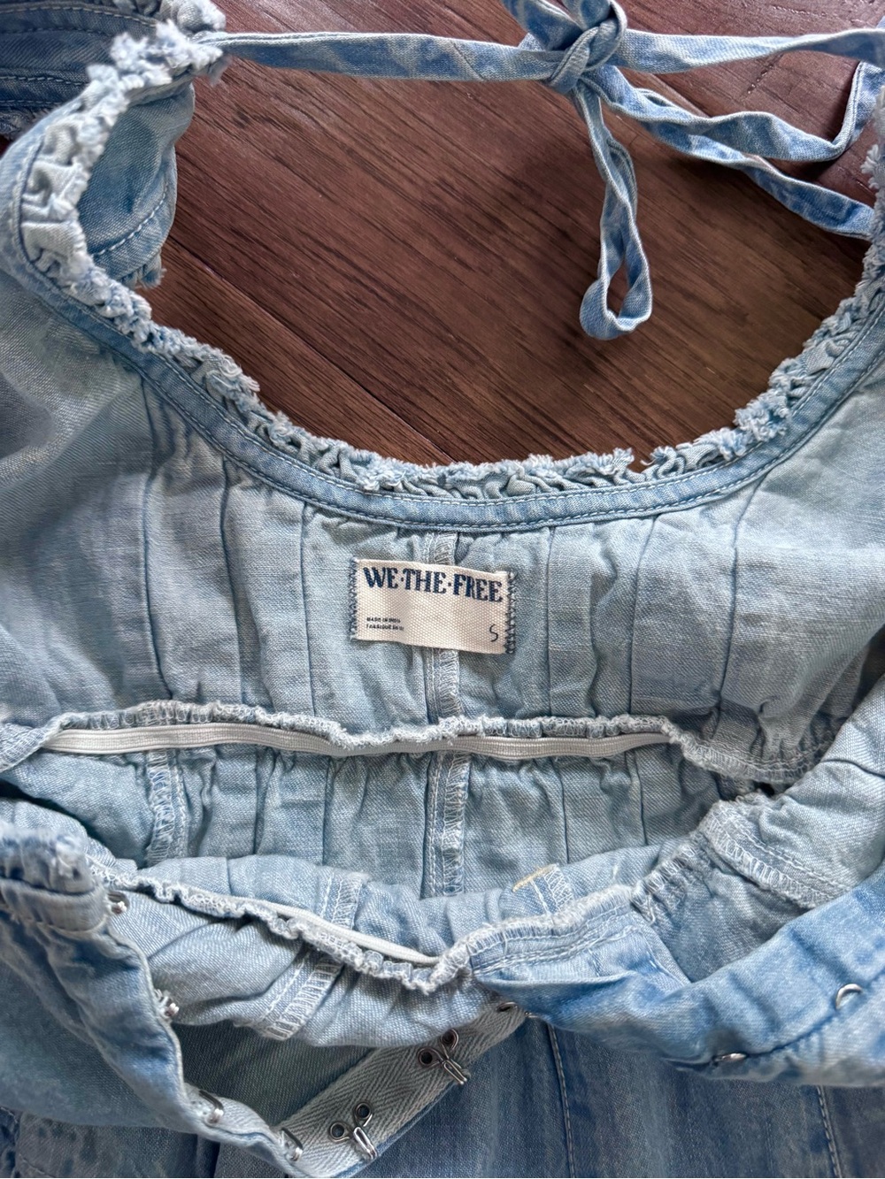 EUC Free People We The Free Nikita Romper Light Blue Denim Tie Back Size Small - Picture 6 of 8